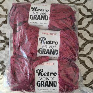 Premier Retro Velvet Grand Yarn